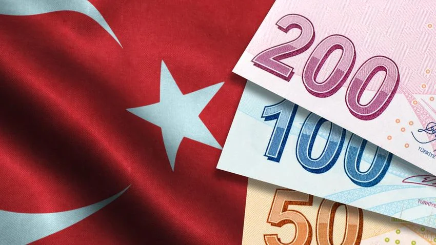 Turkiska flaggan med turkiska sedlar.
